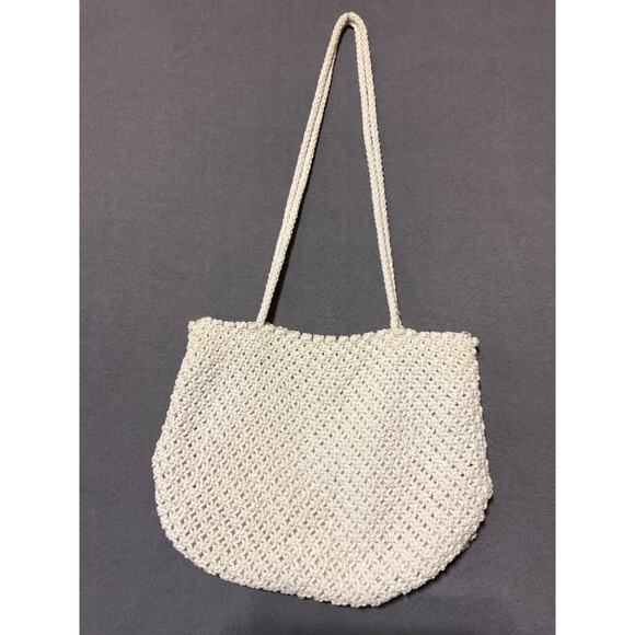 Vintage Crochet Knit Shoulder Bag Ivory Boho 13"W 10"H Wooden Beads Zip Closure - Picture 4 of 6